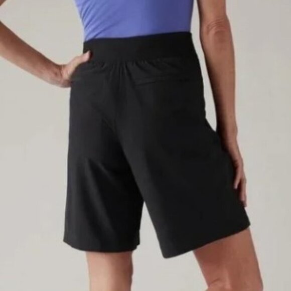 Athleta Brooklyn Bermuda Shorts Black Size  0 New Without Tags - Picture 2 of 8
